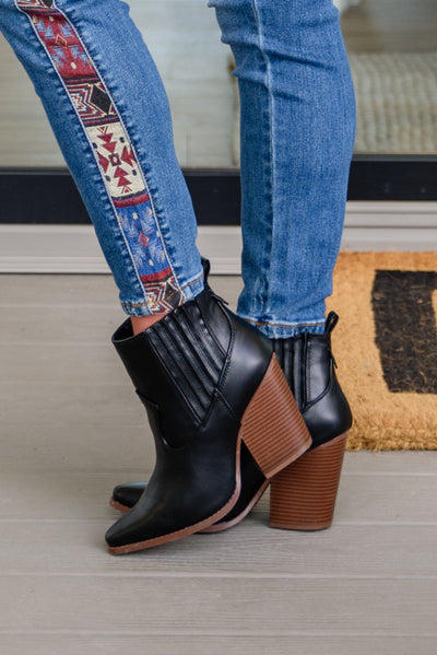 Easy As That Ankle Boots In Black